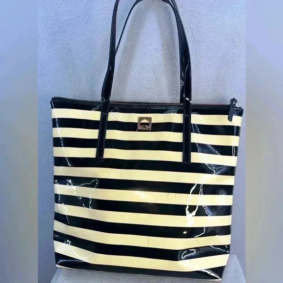 KATE SPADE ♠️ NEW YORK PATENT LEATHER LARGE TOTE BAG SHOPPING, SCHOOL - Picture 2 of 12
